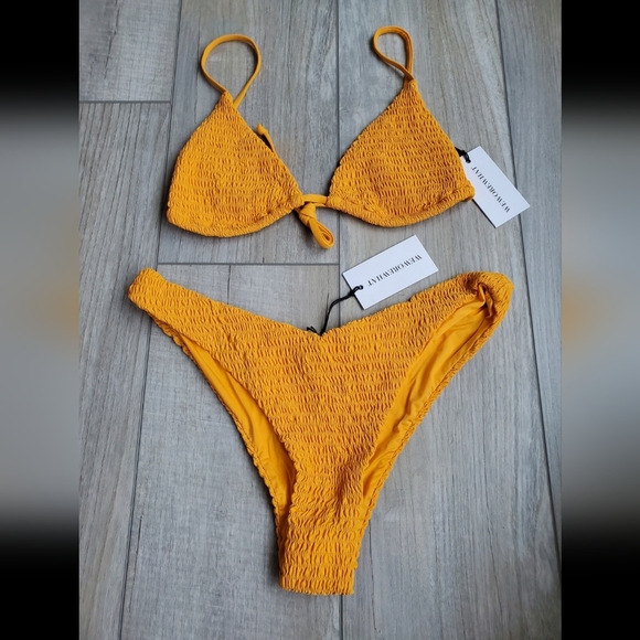 WeWoreWhat Other - Weworewhat bikini set